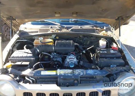 2003 Jeep Liberty Limited Edition из США, поврежденный, VIN 1J4GL58K43W661678